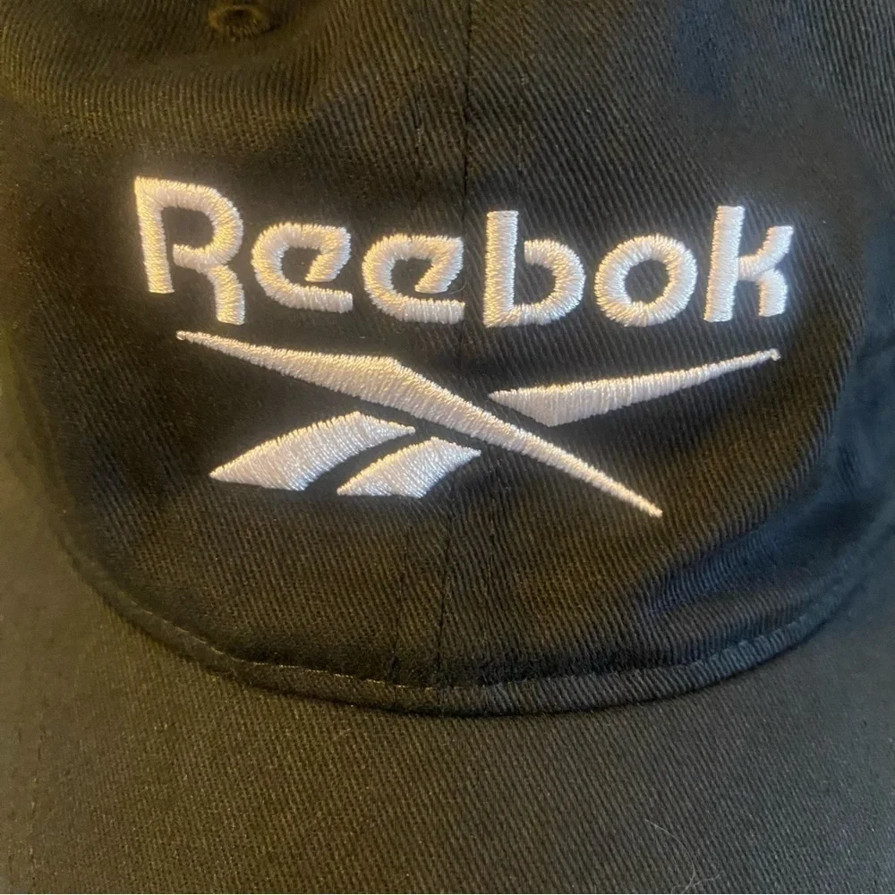 Really Cute Reebok Baseball Strap Back Cap Black and White.